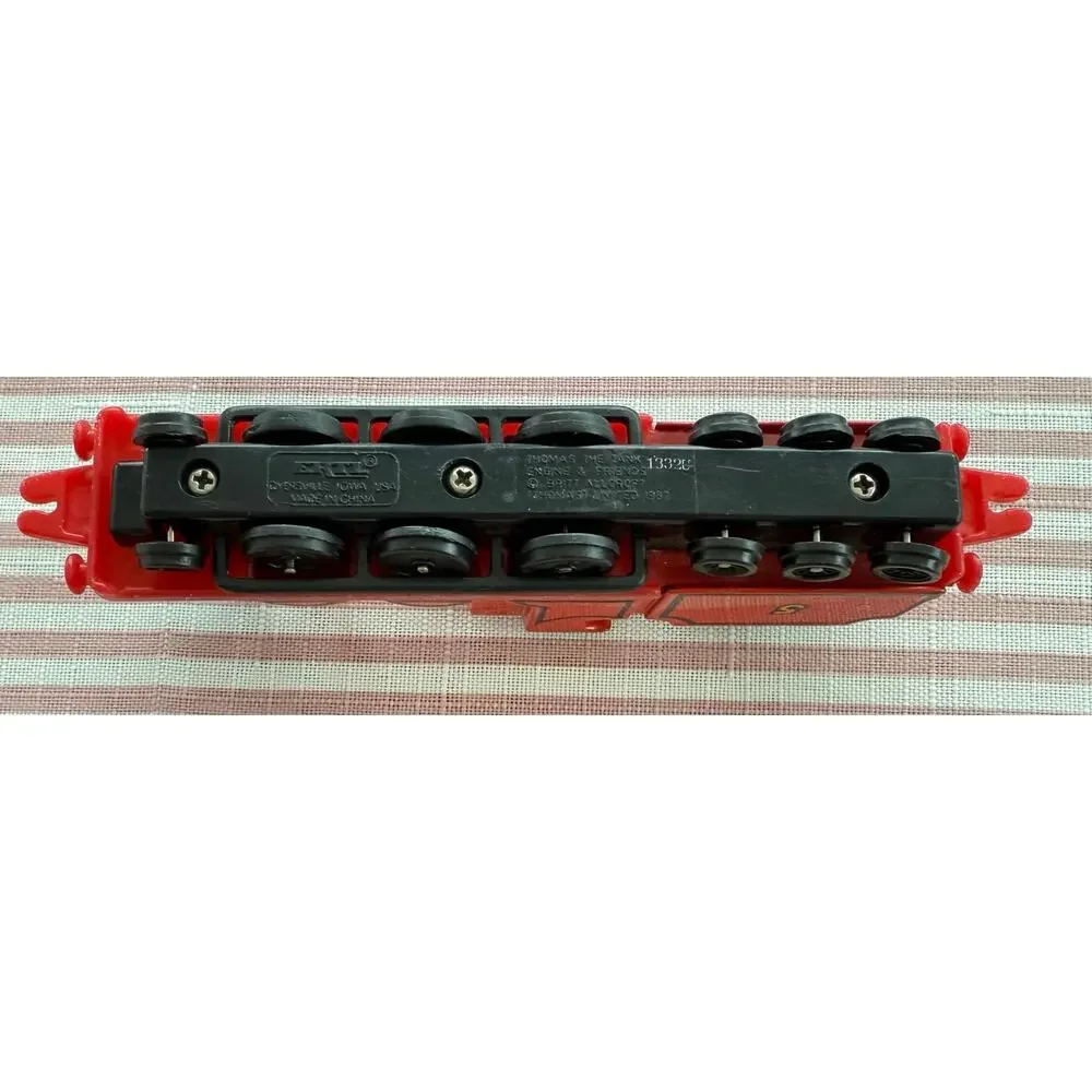 Vintage ERTL James Engine Number 5 die-cast collectible Thomas and Friends